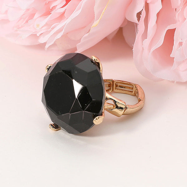 Luxe Radiance Crystal Statement Ring