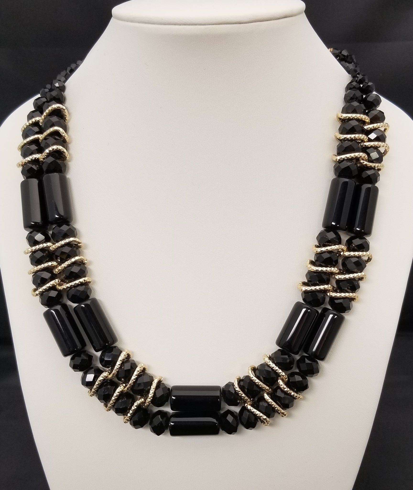 Black and gold Necklace with Dangle earrings