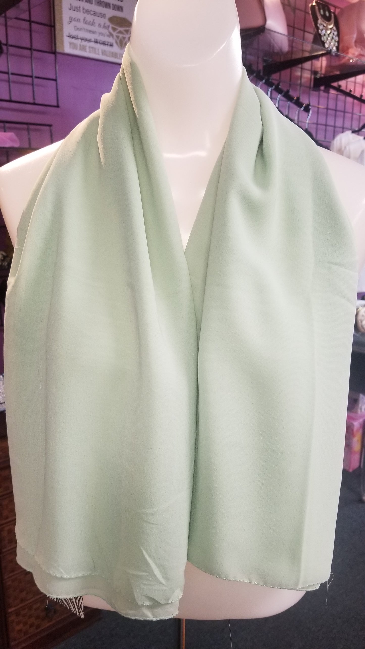 Georgette Khimar Oange